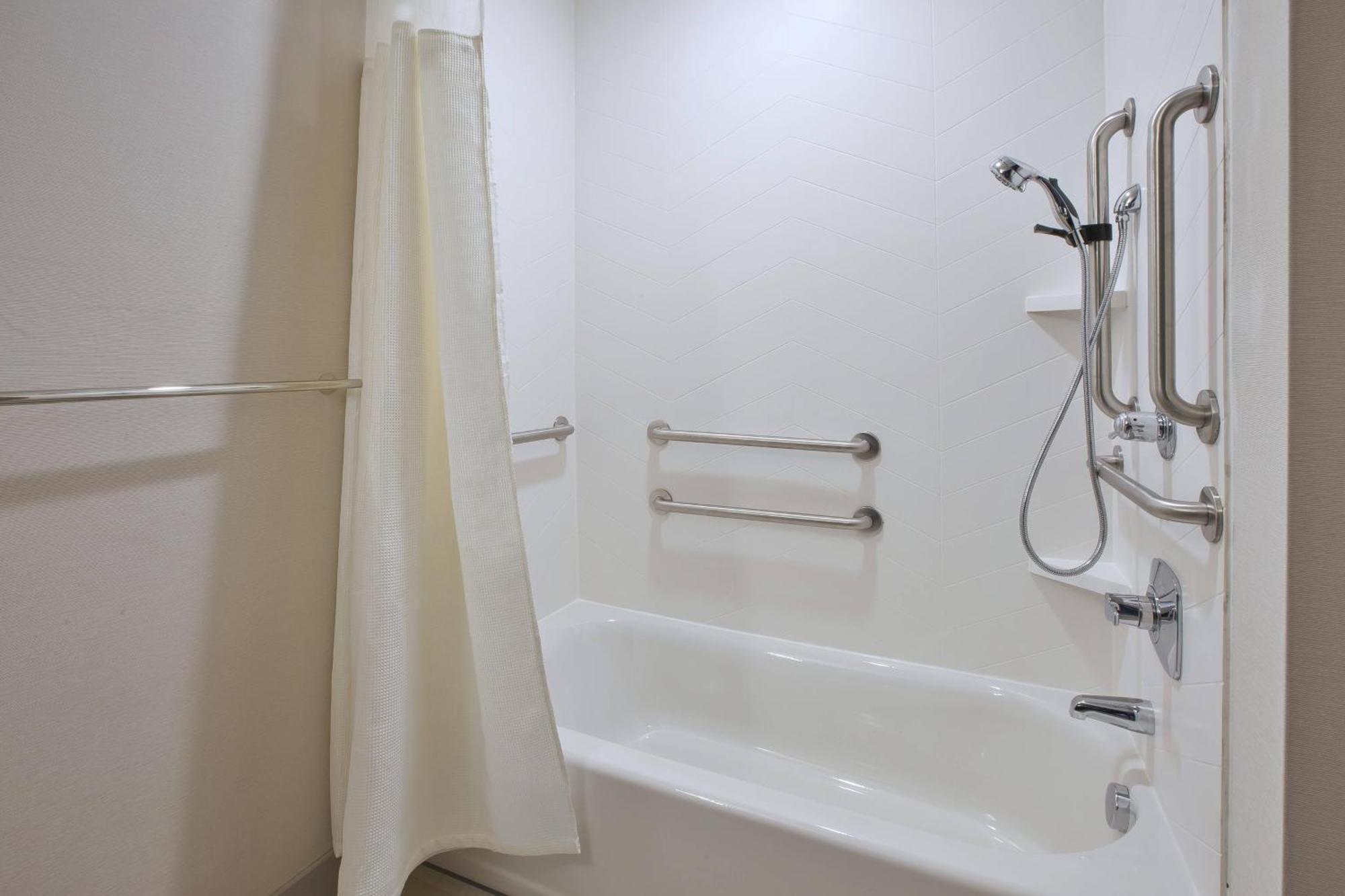 Fairfield Inn & Suites By Marriott Flint Grand Blanc Bagian luar foto